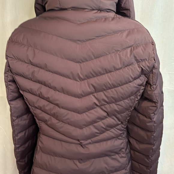32 Degrees Heat Maroon Puffer‎ Jacket in Size M - Picture 10 of 16